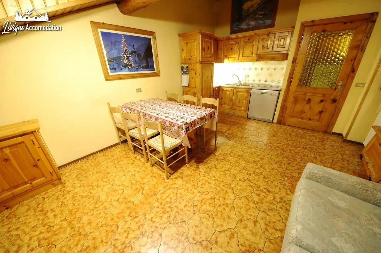 Appartamento Feloi graziosa casa di montagna vicino alle piste da sci Livigno
